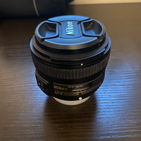 AF-S Nikkor 50mm f/1.8G lens - Picture 4 of 5